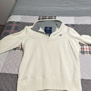 American XL sweatshirt